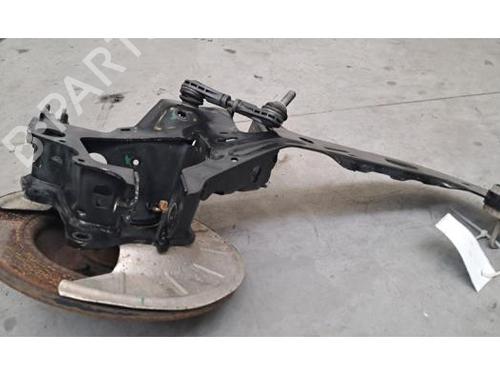 Used Right rear steering knuckle Right rear steering knuckle FORD KUGA III (DFK) 2.5 Duratec Plug-in-Hybrid (224 hp) 36680690 36680690