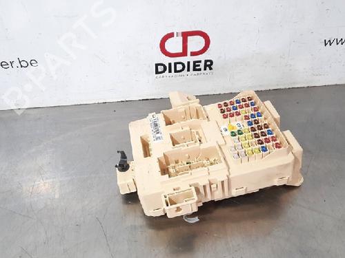 Used Fuse box HYUNDAI TUCSON (TL, TLE) 1.6 CRDi (116 hp) 10875540