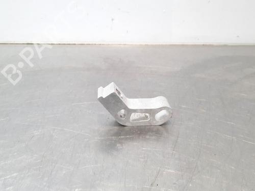 Used Engine mount PEUGEOT EXPERT Van (V_) 2.0 BlueHDi 180 (178 hp) 15029095