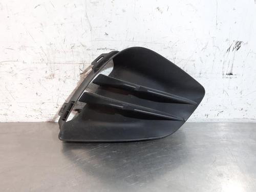 Used Grille RENAULT CLIO V (B7_) 1.0 TCe 90 (B7MT) (91 hp) 23630863