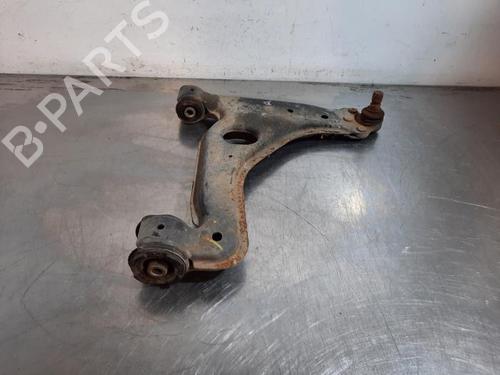 Used Right front suspension arm Right front suspension arm OPEL MERIVA B MPV (S10) 1.4 (75) (120 hp) 36757976 36757976
