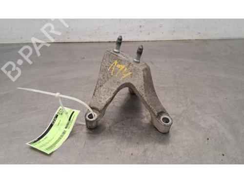 Used Engine mount DACIA LODGY (JS_) 1.6 SCe 100 (JSAV) (102 hp) 30446900