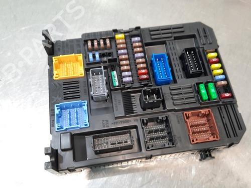 Fuse box CITROËN C3 / C3 ORIGIN III (SX) 1.2 THP 110 | BP10893464E1 
