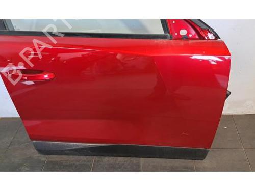 Right front door PEUGEOT 308 III (FB_, FH_, FP_, F3_, FM_) PureTech 130 (FPHNSL, FPHNST) | BP25730130C3
