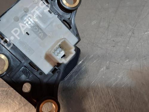 Switch TOYOTA AVENSIS Estate (_T27_) 1.6 D4-D (WWT270_) | BP23579852I30 