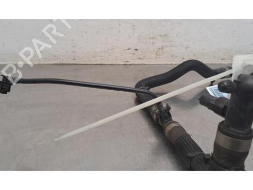 rr-renault-trafic-iii-van-fg_-2014-36769722 main image