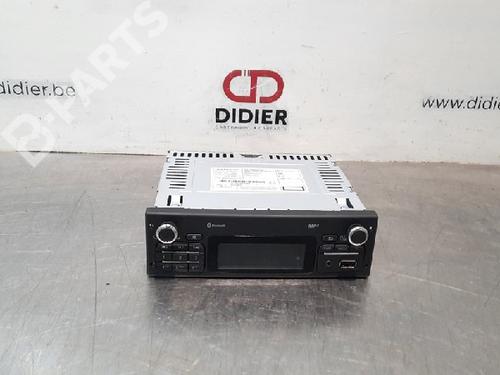 radio-renault-master-iii-van-fv-23-dci-130-fwd-fv0m-fv0y-fv0j-fv02-fv03-281152140r-2010-10892340 main image
