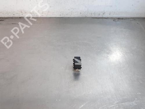 Kombi Kontakt / Stilkkontakt Kombi Kontakt / Stilkkontakt 39417949 39417949
