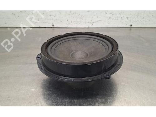 speaker-land-rover-defender-station-wagon-l663-2019-40517619 main image