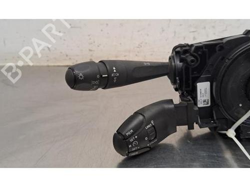 Licht + Raw Schakelaar Licht + Raw Schakelaar CITROËN C3 III (SX) 1.2 PureTech 82 (83 hp) 35970038 35970038