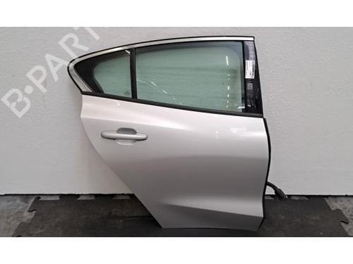 Used Right rear door Right rear door 37514812 37514812