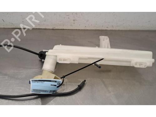 Used Windscreen washer tank Windscreen washer tank 33307524 33307524