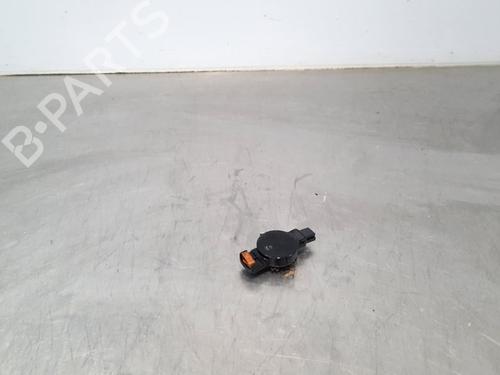 Used Electronic module BMW 2 Gran Tourer (F46) 216 d (116 hp) 15027786