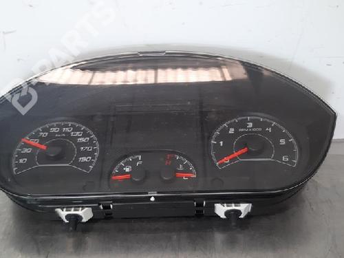 instrument-cluster-fiat-ducato-bus-250_-130-multijet-23-d-1385914080-2006-10876810 main image