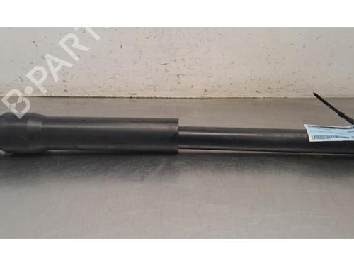 Used Left rear shock absorber Left rear shock absorber TOYOTA YARIS (_P21_, _PA1_, _PH1_) 1.5 Hybrid (MXPH10, MXPH11) (116 hp) 34254555 34254555