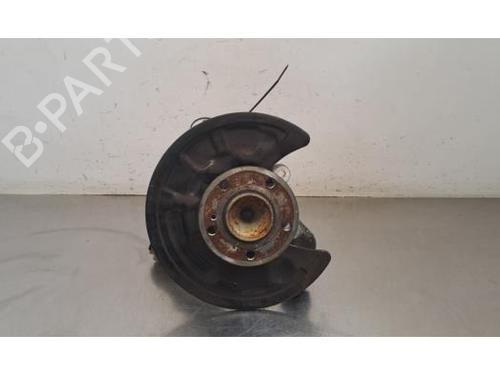 Used Left rear steering knuckle Left rear steering knuckle MERCEDES-BENZ GLA-CLASS (X156) GLA 180 (156.942) (122 hp) 34117993 34117993