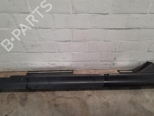 Used Left sideskirt MINI MINI (F55) Cooper D (116 hp) 23609480