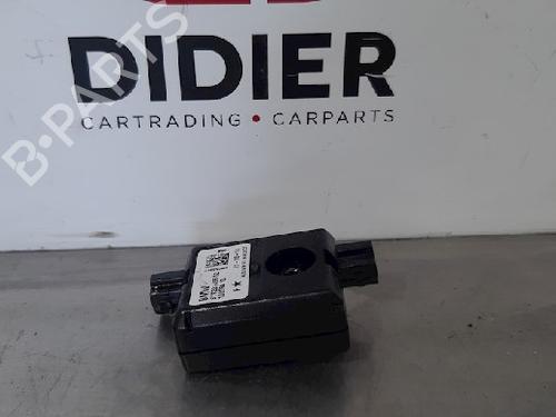 Bilradio BMW 2 Coupe (F22, F87) 220 i (184 hp) 15017669