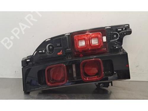 Used Right taillight Right taillight LAND ROVER DEFENDER Station Wagon (L663) D200 MHEV 4x4 (200 hp) 40552691 40552691