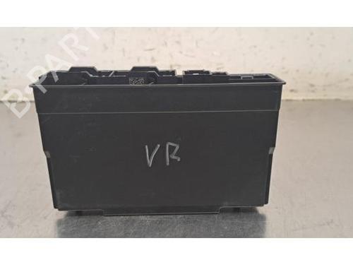 Used Electronic module Electronic module PORSCHE TAYCAN (Y1A) 4S (Y1ADB1) (530 hp) 34268683 34268683