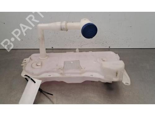 Used Windscreen washer tank Windscreen washer tank 37498873 37498873