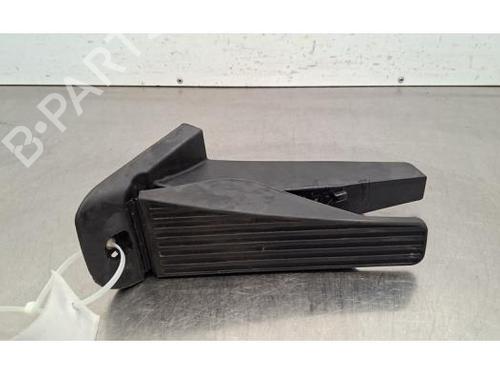 Used Pedal Pedal 36872952 36872952