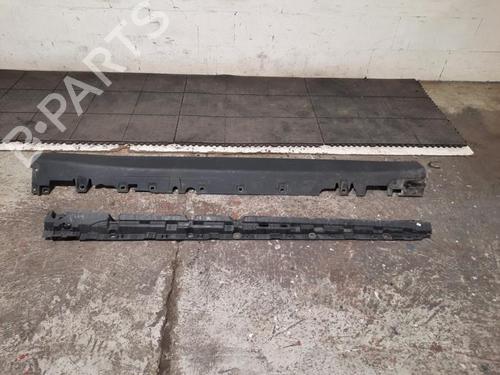 Højre sidekjole Højre sidekjole BMW X5 (F15, F85) xDrive 30 d (258 hp) 34385974 34385974