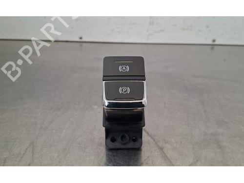 switch-mg-marvel-r-2021-34386092 main image