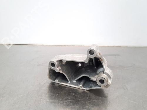 Used Gearbox mount SEAT ATECA (KH7, KHP) 1.0 TSI (115 hp) 10900178