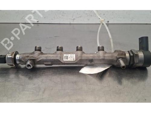 Used Injection rail Injection rail 38318679 38318679