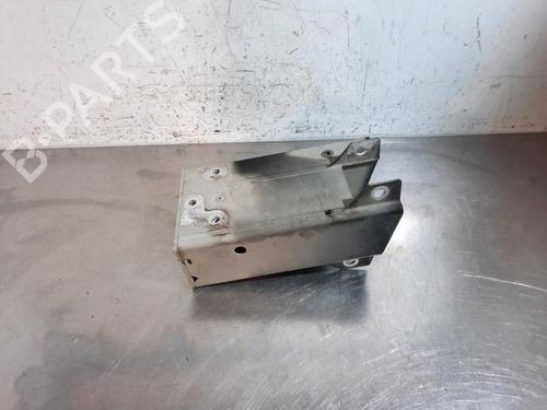 Used Support VOLVO XC60 II (246) D4 Polestar (200 hp) 31241690