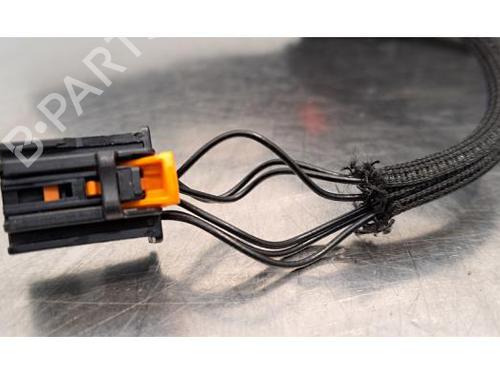Right taillight PEUGEOT 308 III (FB_, FH_, FP_, F3_, FM_) PureTech 130 (FPHNSL, FPHNST) | BP27665814C35 
