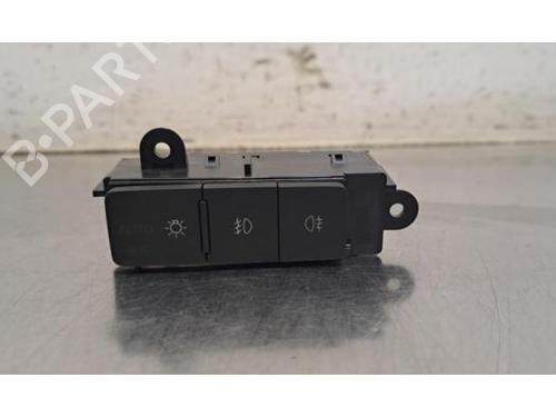 switch-skoda-octavia-iv-combi-nx5-pv5-2019-36343522 main image