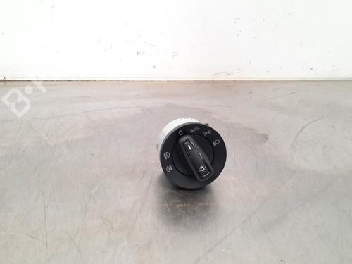 Used Headlight switch SKODA FABIA III Estate (NJ5) 1.0 TSI (95 hp) 15039236