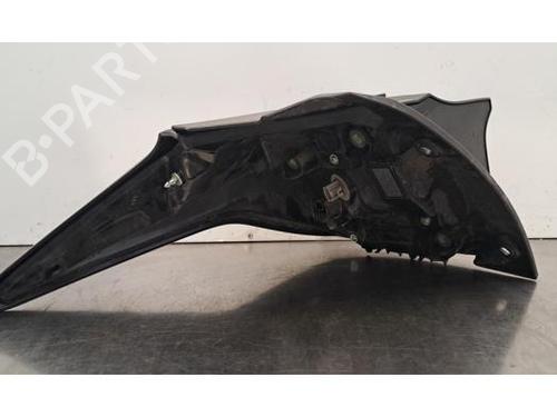 Right taillight TOYOTA YARIS (_P21_, _PA1_, _PH1_) 1.5 Hybrid (MXPH10, MXPH11) | BP30663343C35