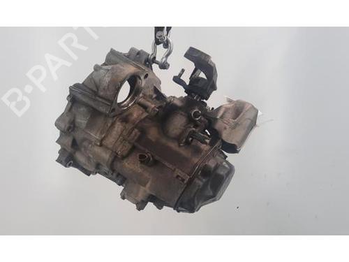 gearbox-vw-caddy-iv-box-bodympv-saa-sah-2015-2016-2017-2018-2019-2020-38043921 main image