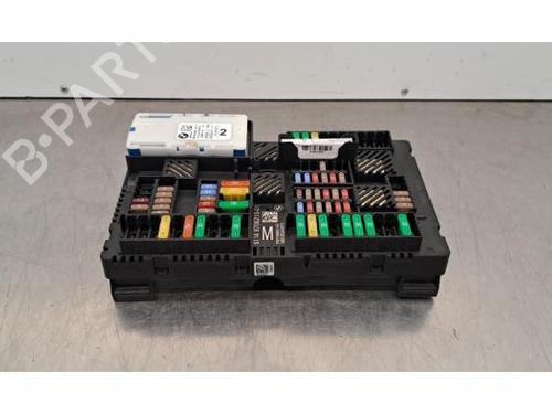 Used Fuse box BMW X5 (G05, F95) xDrive 30 d (265 hp) 31088118