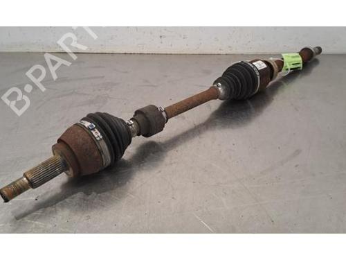 Drivaksel fortil Højre RENAULT MEGANE IV Hatchback (B9A/M/N_) 1.6 E-TECH 160 (B9NH) (160 hp) 29871751