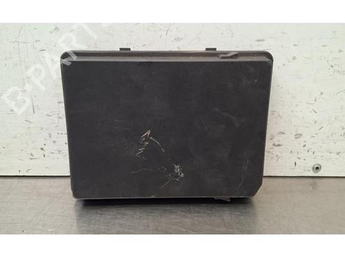 Fuse box RENAULT TRAFIC III Van (FG_) 2.0 dCi 130 (FGMY) | BP39011200E1 - Image 3
