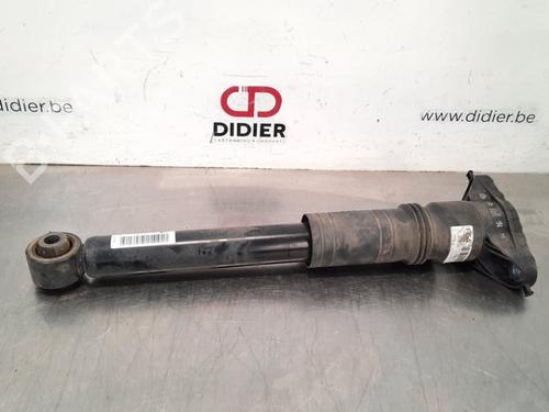 Used Left rear shock absorber PEUGEOT 208 II (UB_, UP_, UW_, UJ_) 1.2 PureTech 100 (101 hp) 10897252