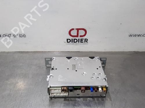 Used Radio RENAULT CAPTUR II (HF_) TCe 100 (HFMT) (101 hp) 15021163