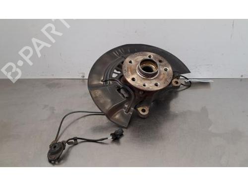 Used Right front steering knuckle Right front steering knuckle TOYOTA bZ4X (_EAM1_) EV (XEAM10) (204 hp) 33997350 33997350