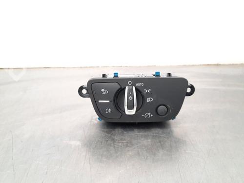 switch-audi-a4-b9-avant-8w5-8wd-35-tdi-mild-hybrid-4m0941531ag-2015-10898531 main image