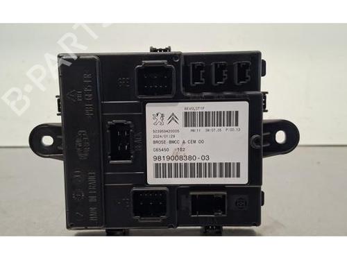Used Electronic module Electronic module PEUGEOT 5008 II (MC_, MJ_, MR_, M4_) 1.2 Hybrid 136 (MRHPYC) (136 hp) 32510881 32510881