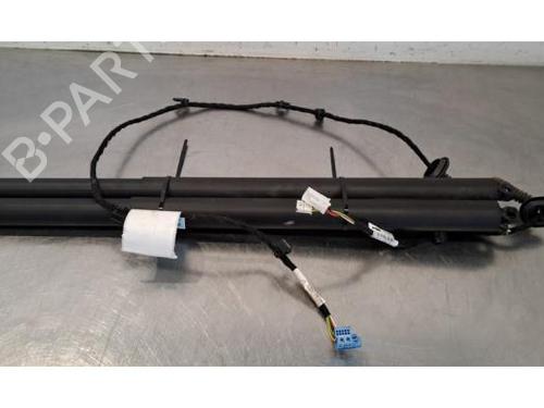 Used Tailgate lift support Tailgate lift support MERCEDES-BENZ GLA (H247) GLA 200 (247.787) (163 hp) 33561050 33561050