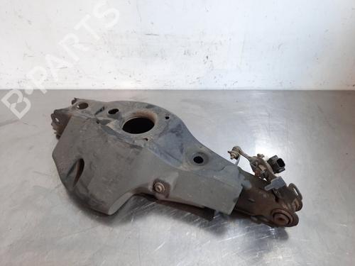 Used Left rear suspension arm TOYOTA AVENSIS Estate (_T27_) 1.6 D4-D (WWT270_) (112 hp) 18237300