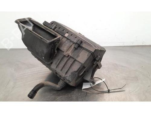 Used Air filter box SKODA SUPERB III Estate (3V5) 1.6 TDI (120 hp) 23622277