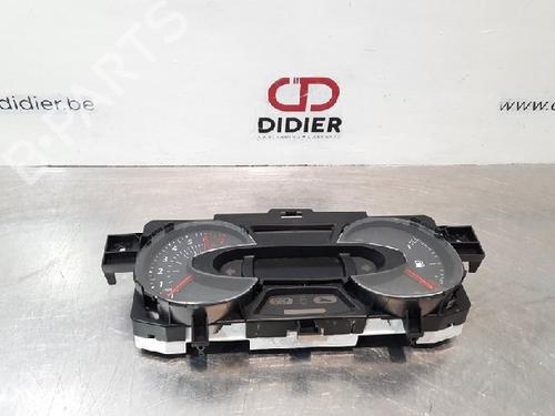 Used Instrument cluster RENAULT CAPTUR I (J5_, H5_) 1.2 TCe 120 (118 hp) 10892513