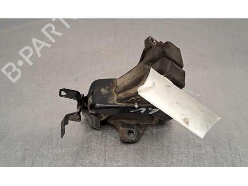Engine mount TOYOTA HILUX VIII Pickup (_N1_) 2.8 TD 4WD (GUN126) | BP28081634M89 
