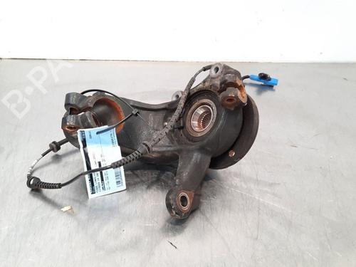 Used Left front steering knuckle CITROËN C4 CACTUS 1.2 PureTech 130 (131 hp) 15028345